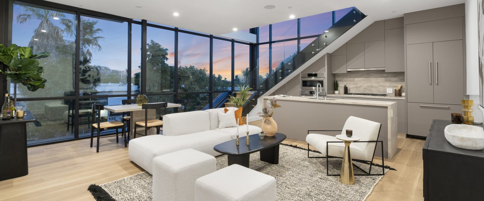 Why Cash Home Buyers Are The Ideal Choice For Your Home Staging Success In Los Angeles